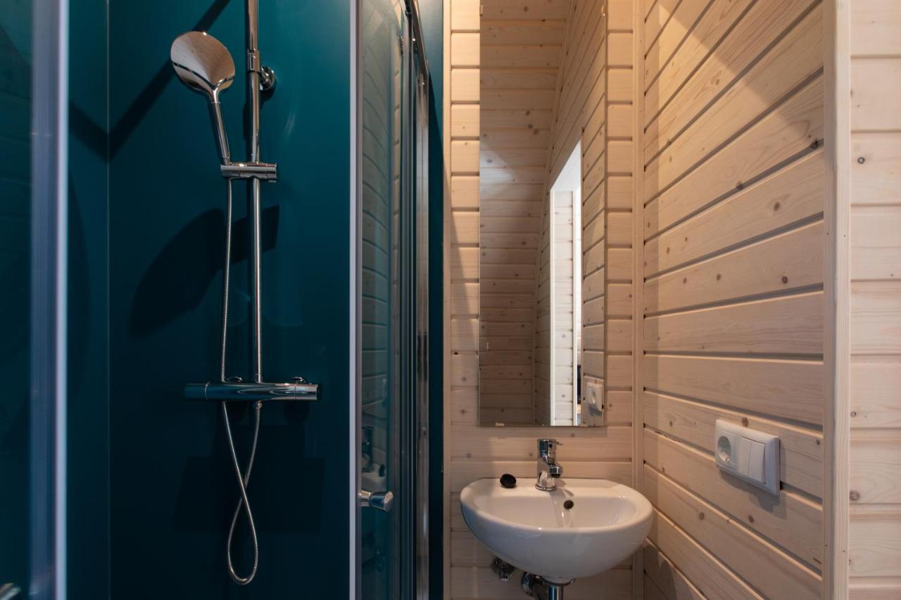 Pod Huisje Met Hottub Dokkum Kültér fotó