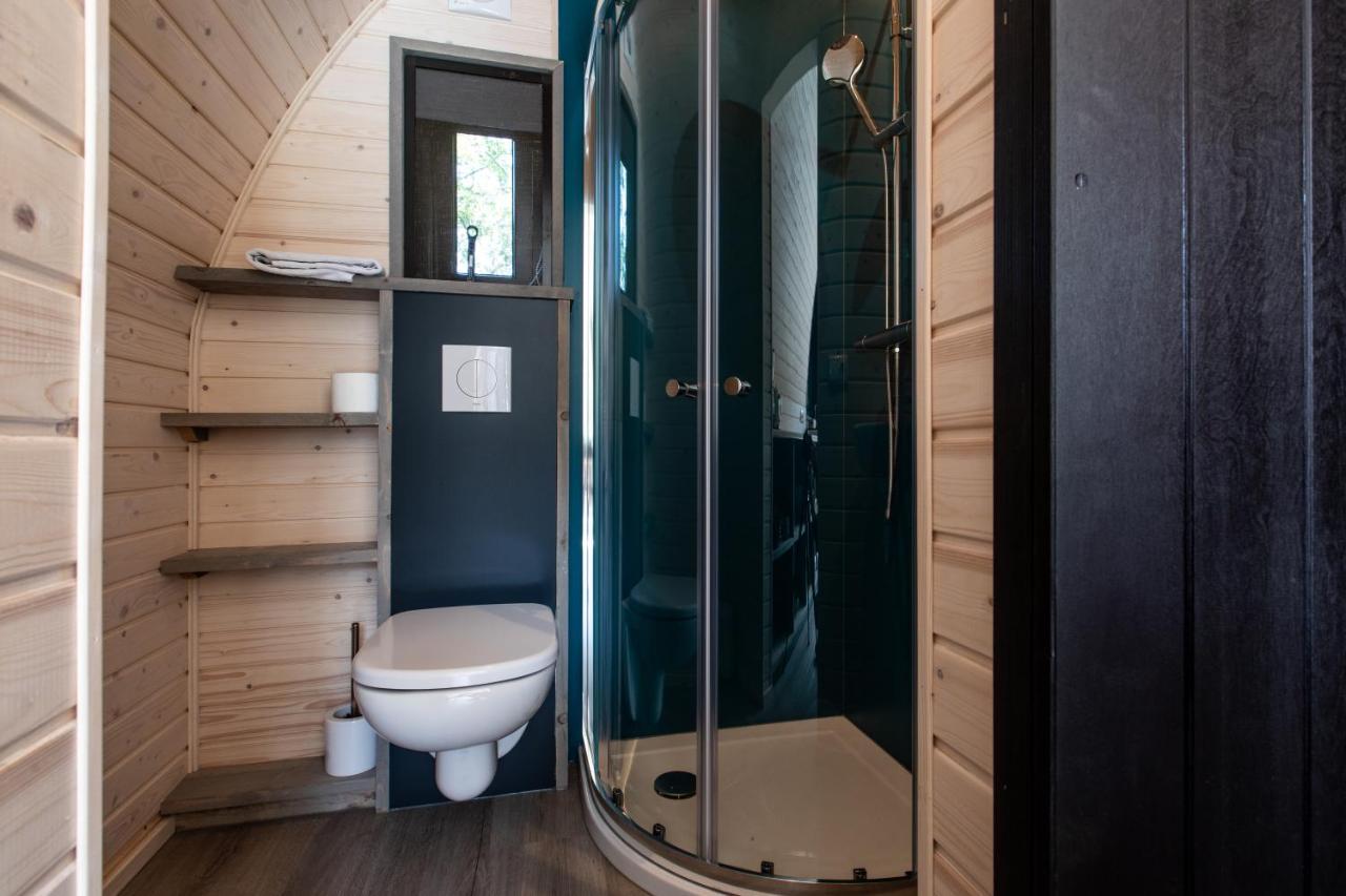 Pod Huisje Met Hottub Dokkum Kültér fotó