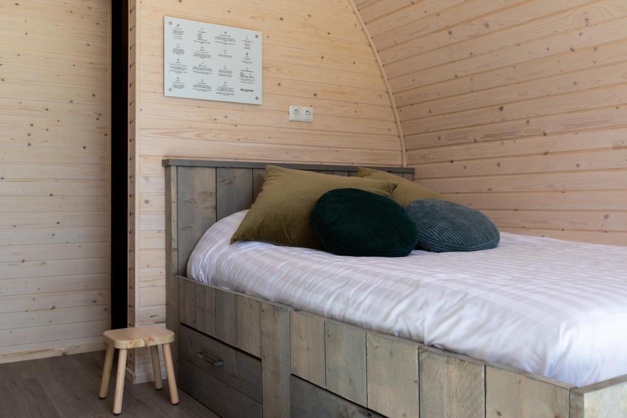 Pod Huisje Met Hottub Dokkum Kültér fotó