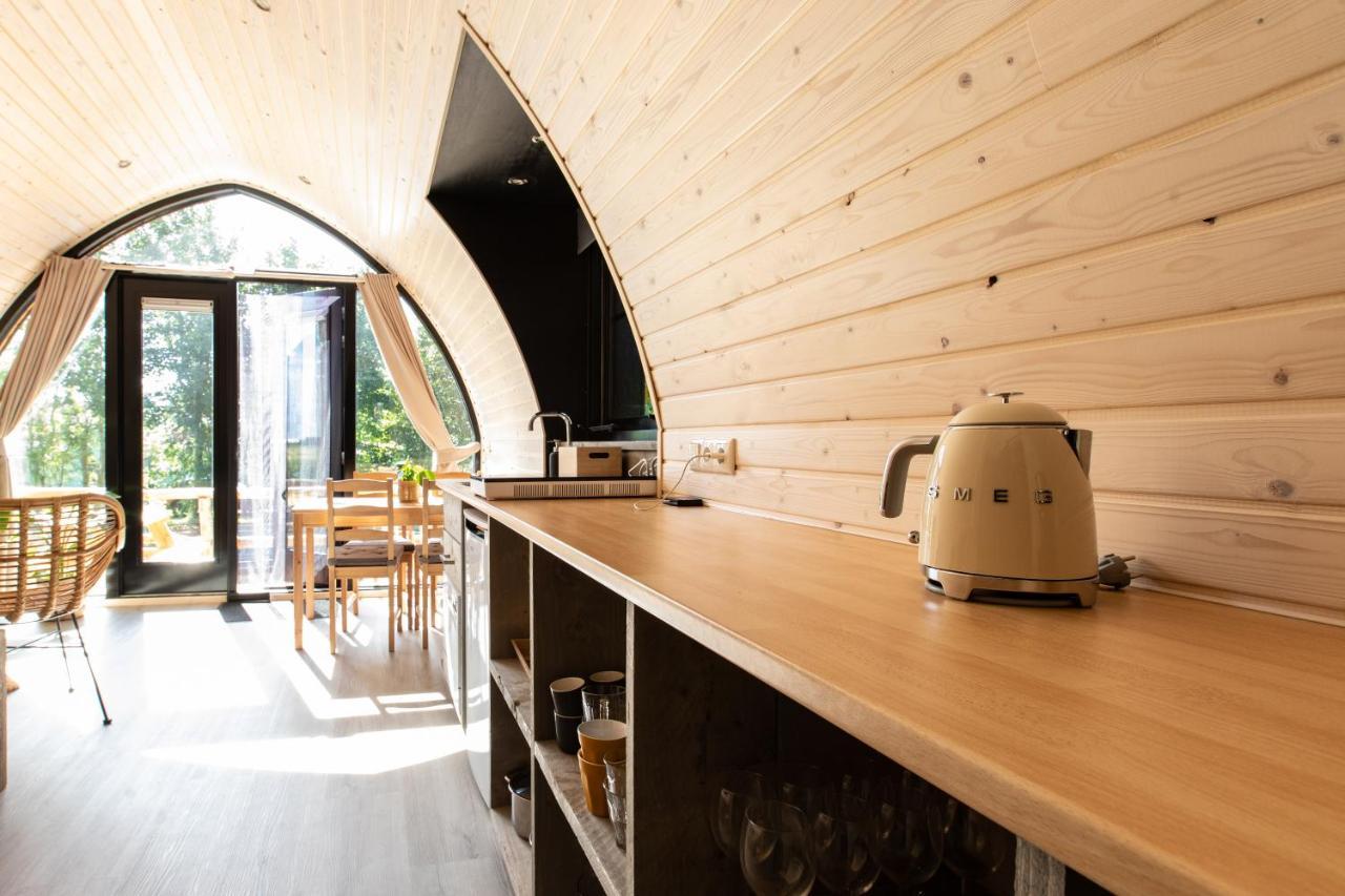 Pod Huisje Met Hottub Dokkum Kültér fotó